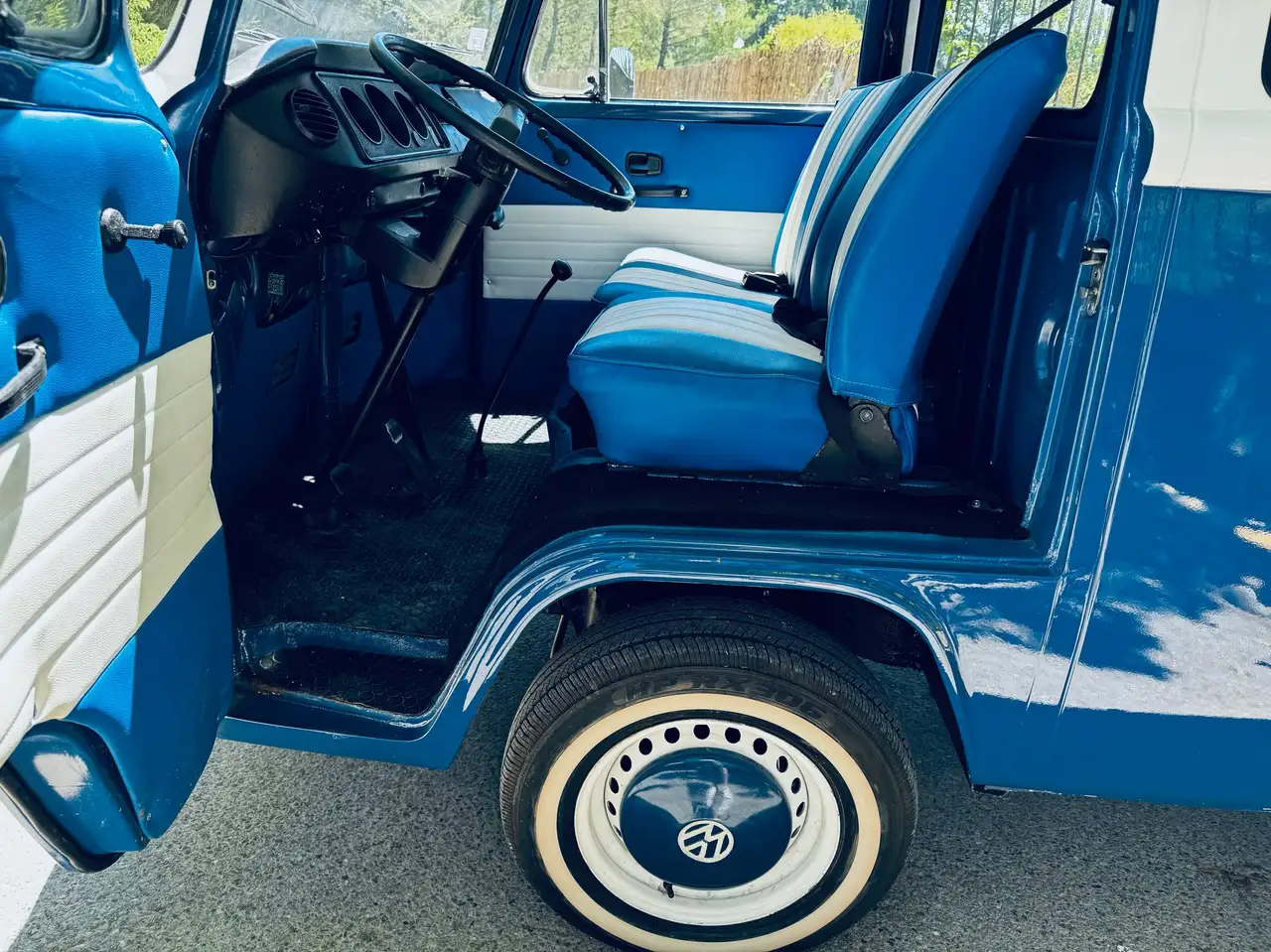 Volkswagen T2 COMBI T2 BAY WINDOW, foto 9