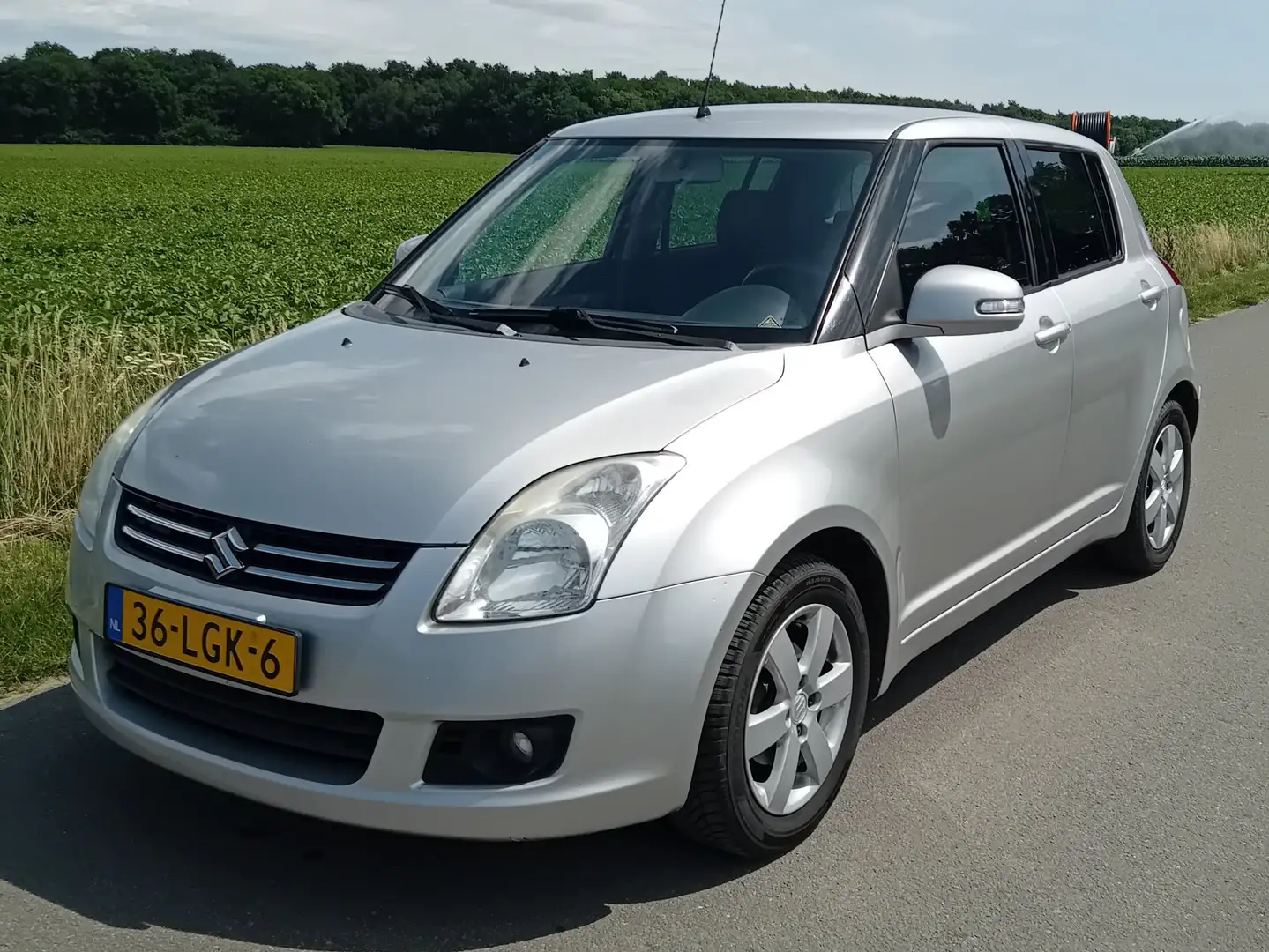 Suzuki Swift Swift 1.3 Limited Grijs - 2