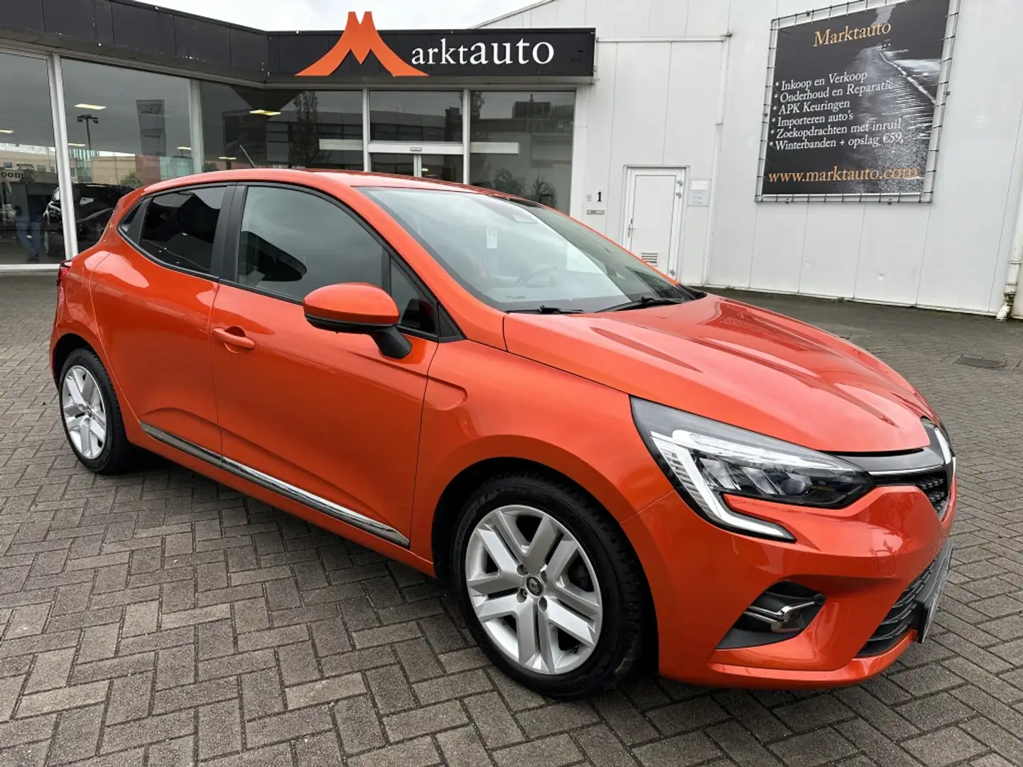 Renault Clio 1.0 TCe Business Edition Carplay Camera Stoelverwa Oranje - 1