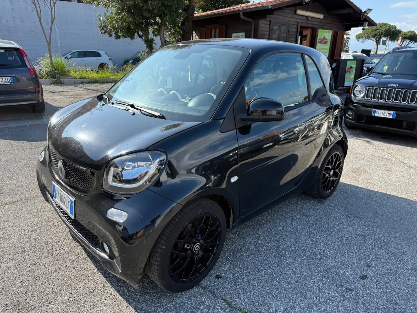 smart forTwo 70 1.0 Prime Zwart - 1
