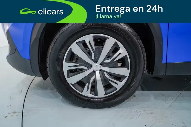 Peugeot 2008 view 11