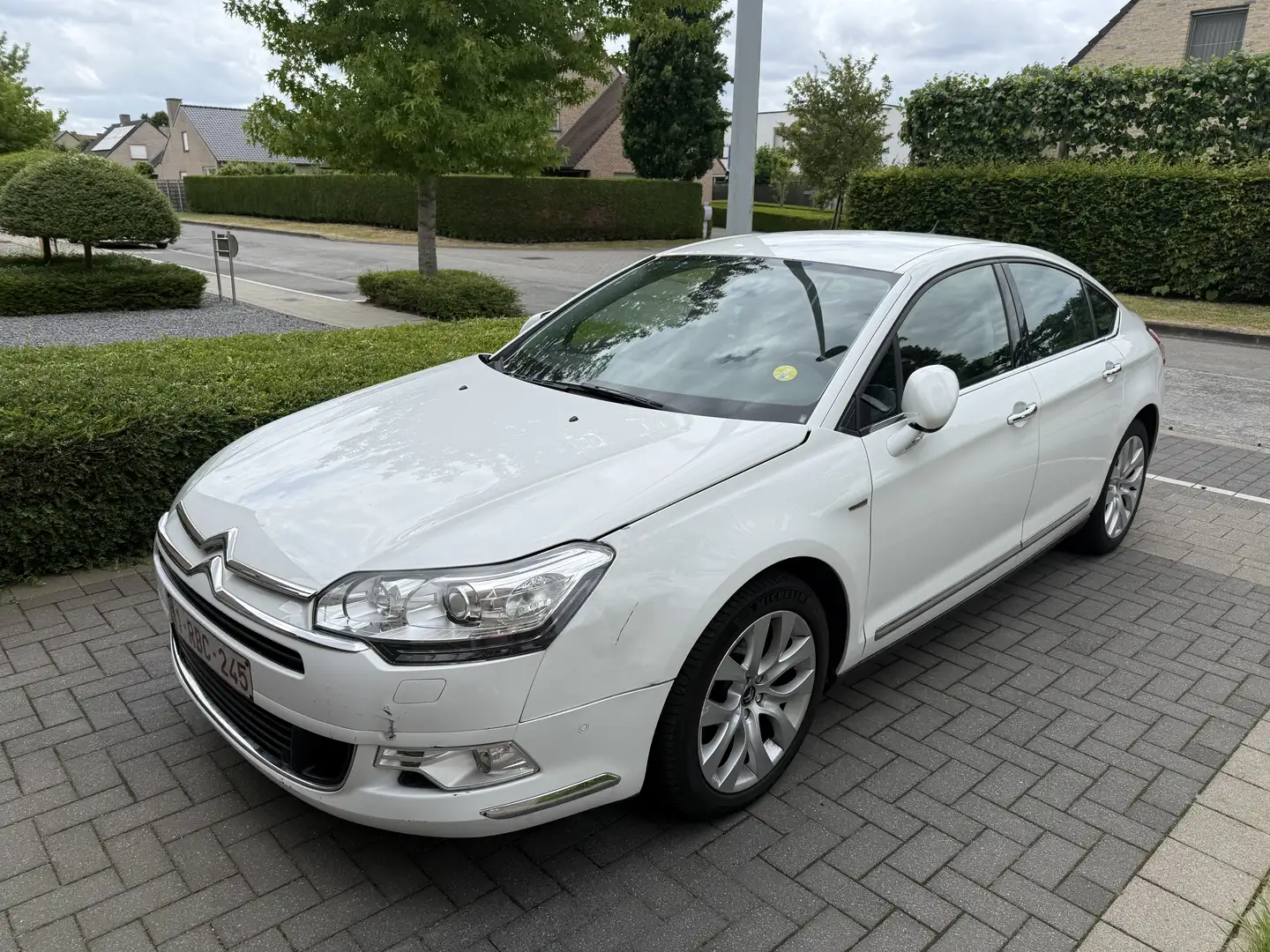Citroen C5 HDi 135 FAP Aut. Exclusive - 1