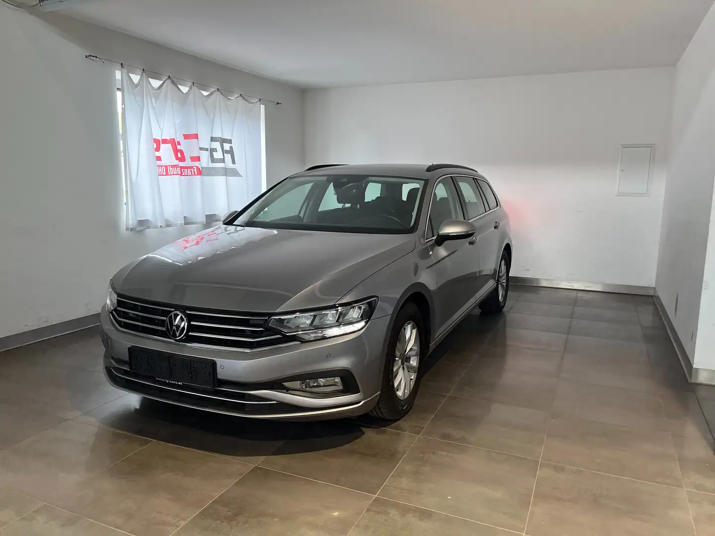 Volkswagen Passat Variant 2.0 TDI Business LED NAVI ACC APP-CONNECT Grau - 2