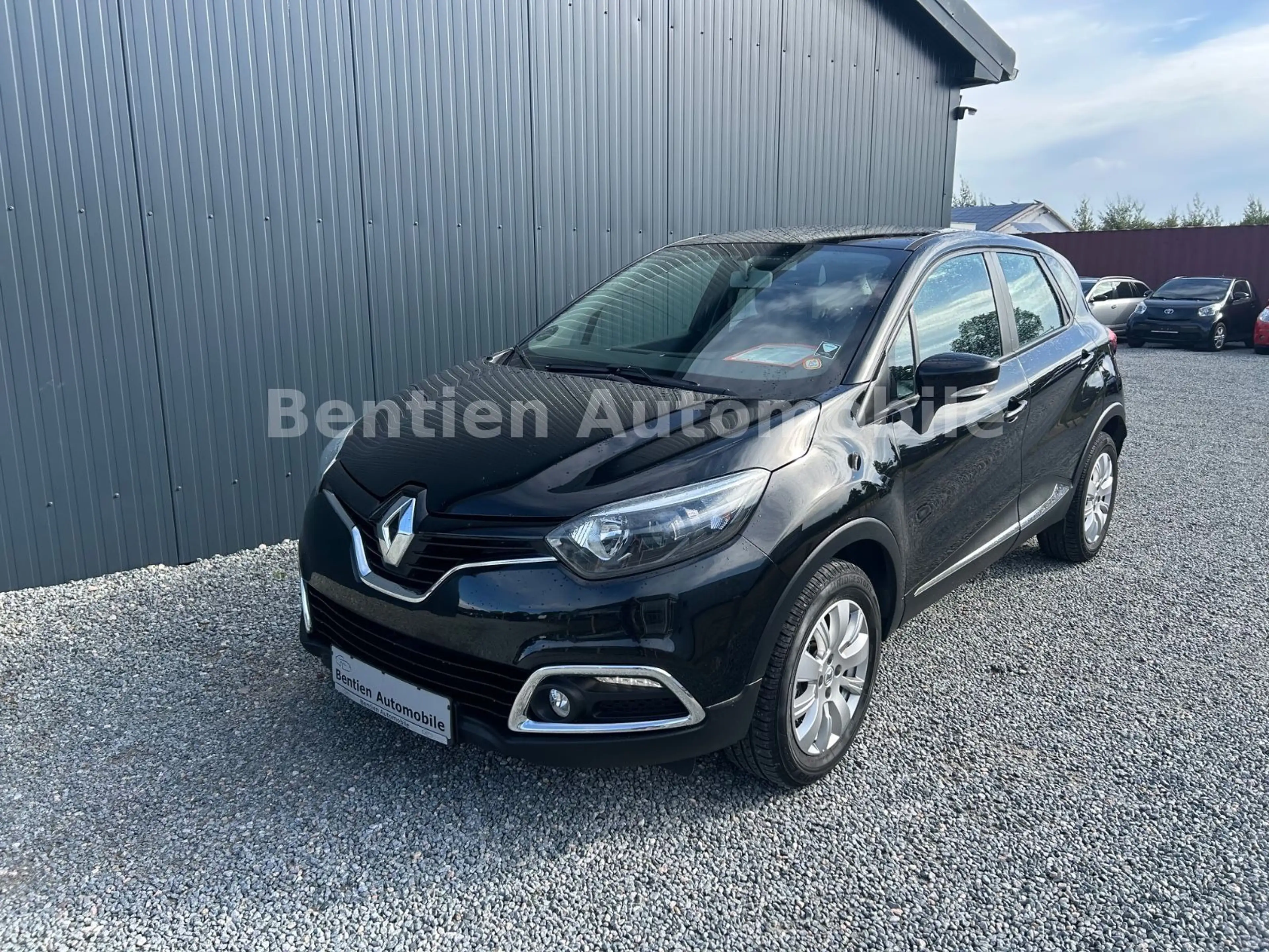Renault Captur Experience,Navi,SHZ,AHK,PDC,Klima — photo 2