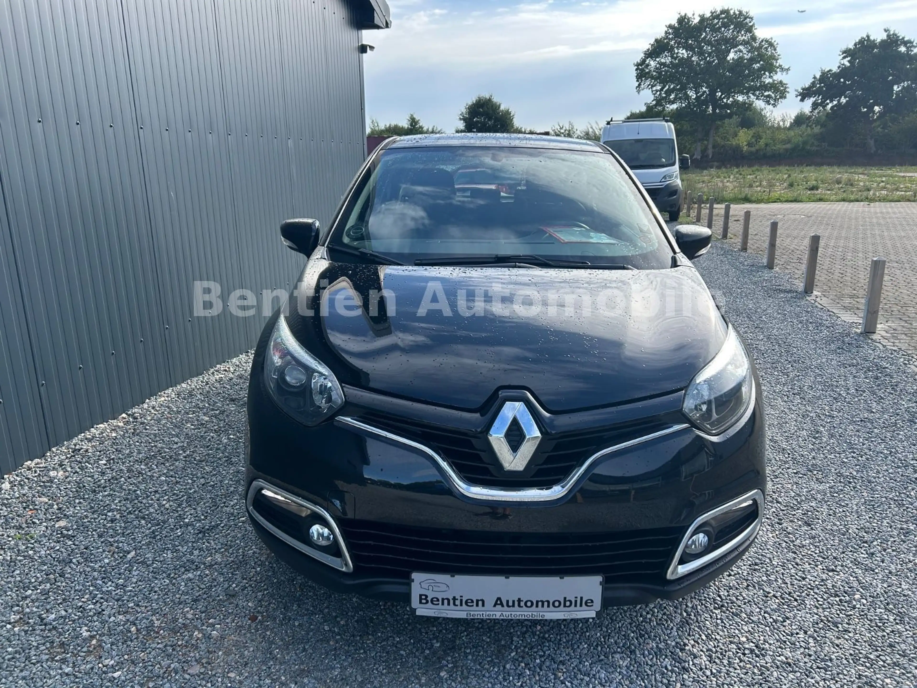 Renault Captur Experience,Navi,SHZ,AHK,PDC,Klima — photo 3