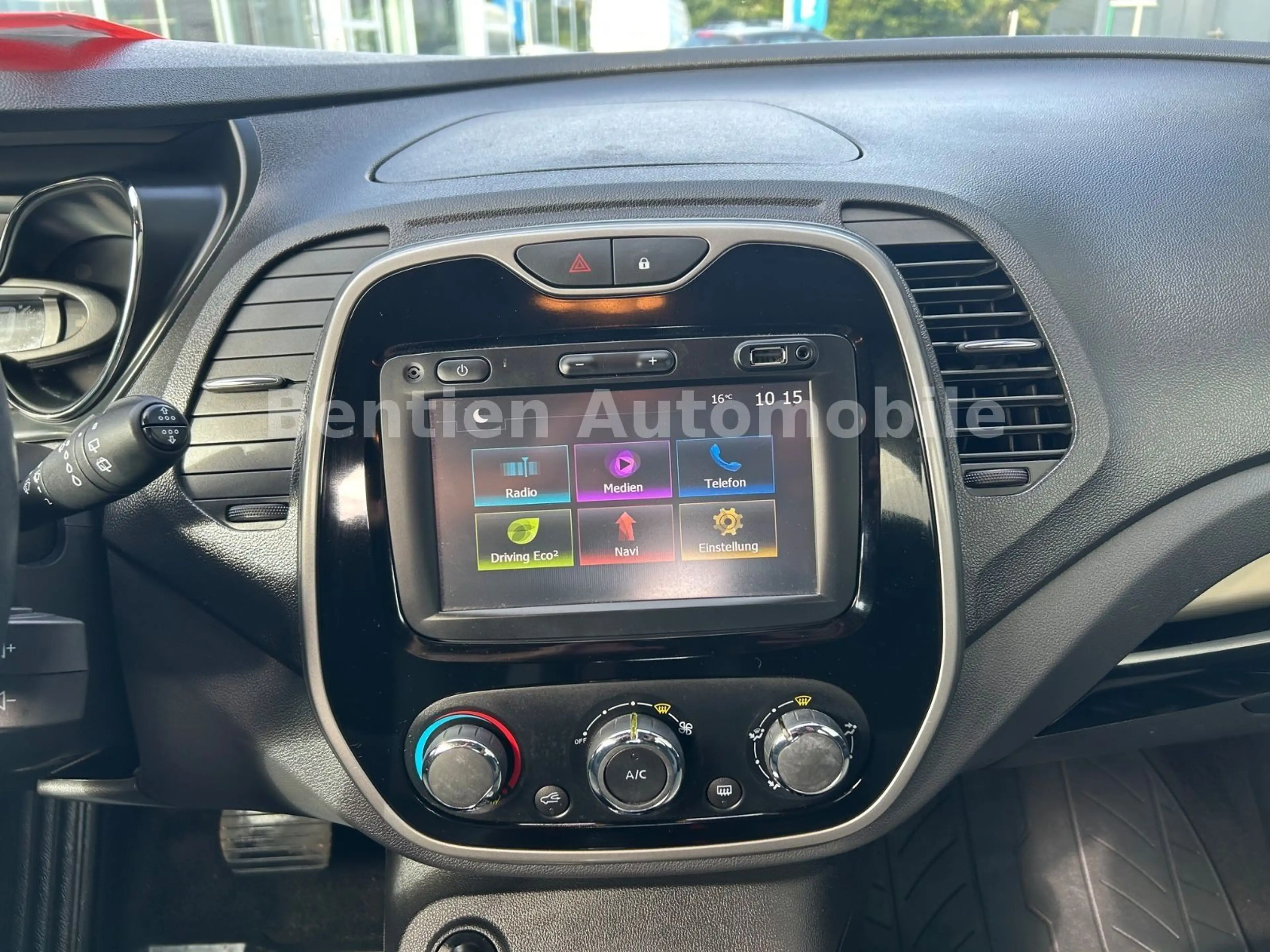 Renault Captur Experience,Navi,SHZ,AHK,PDC,Klima — photo 11