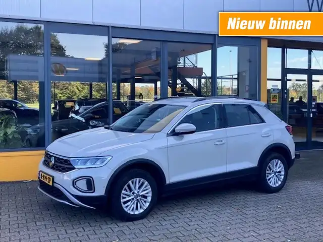 Volkswagen T-Roc 1.5 TSI 150 pk Style - Navi - Apple/Android - stoe