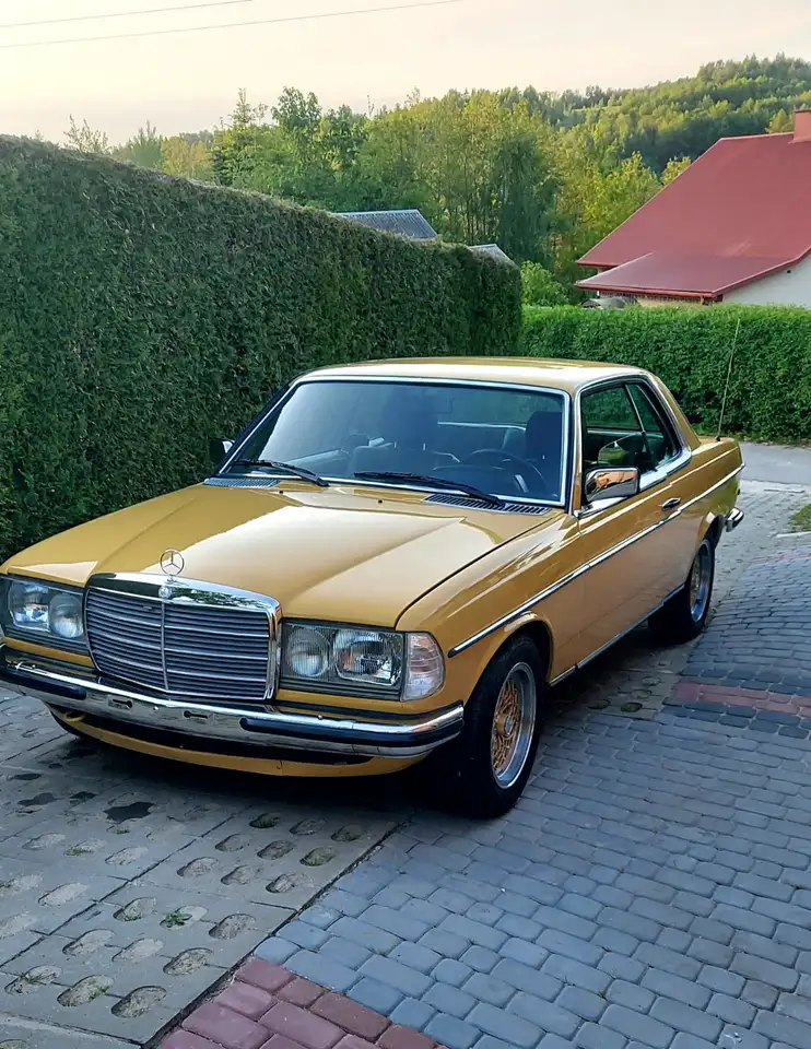 Mercedes-Benz 280 123 280CE, foto 3