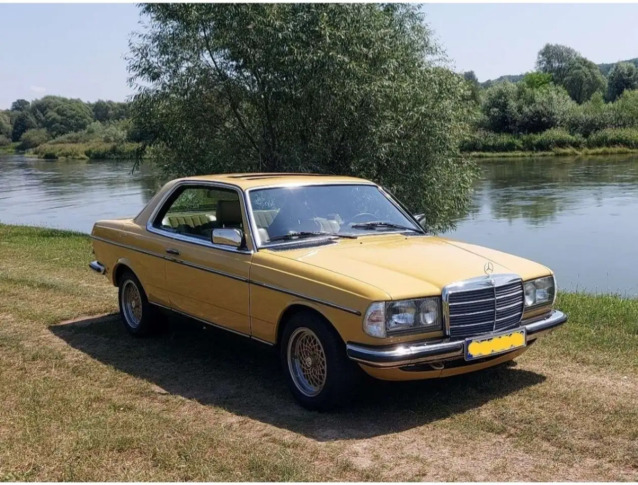 Mercedes-Benz 280 123 280CE, foto 2
