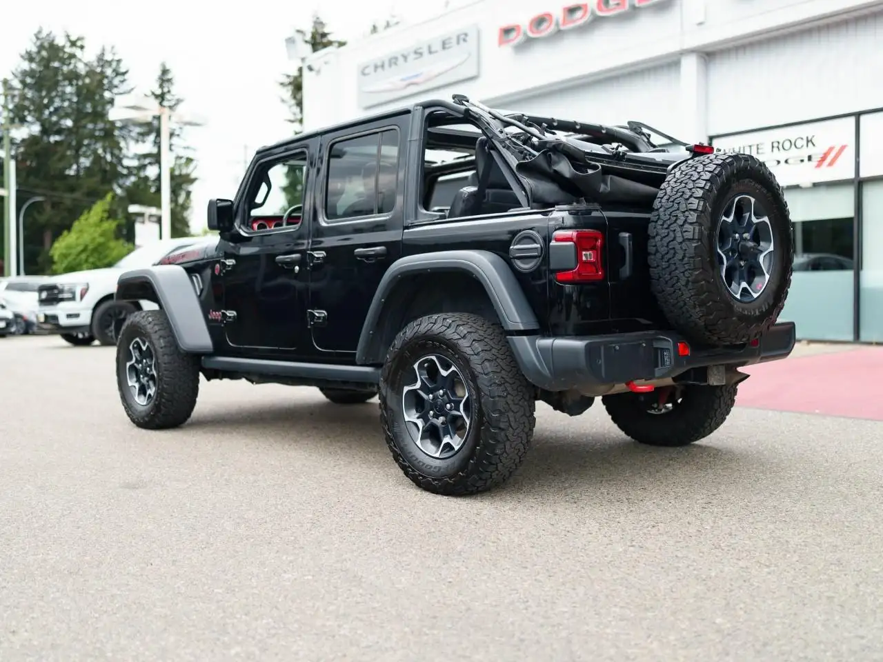 Jeep Wrangler снимка Jeep Wrangler
