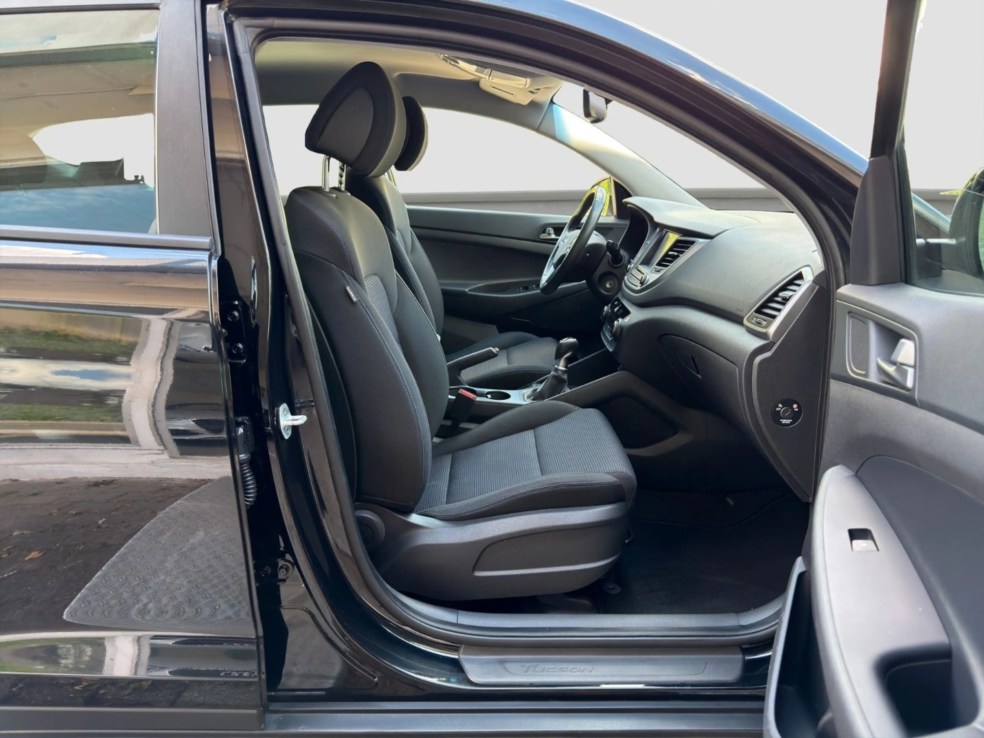 Hyundai TUCSON Trend 4WD*Navi*Kamera*SHZ*PDC*Temp*Isofix — photo 12