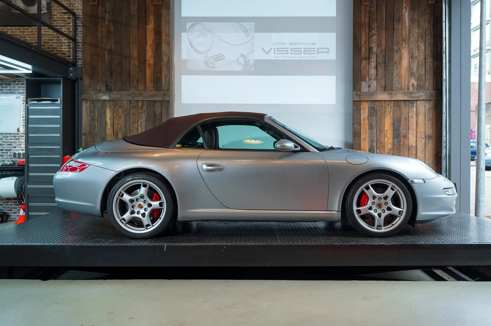 Porsche 997 3.8 Carrera S GT-Silber-metallic Cabriolet Zilver - 2