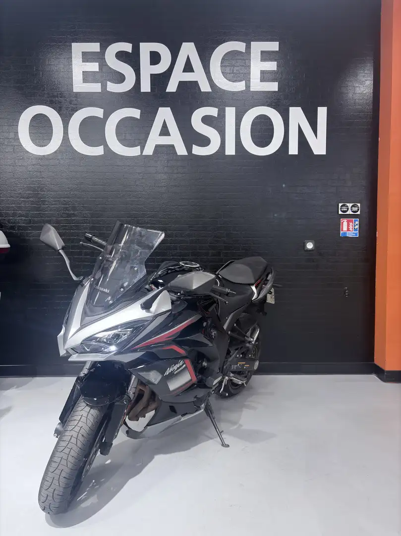 Kawasaki Ninja 1000SX Noir - 1