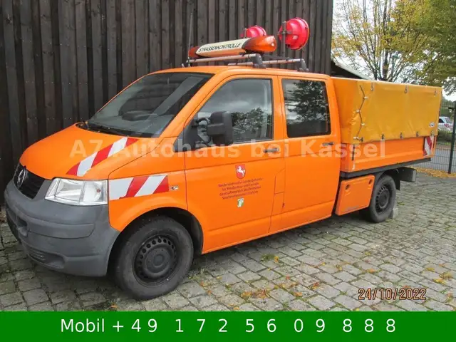 Volkswagen T5 view 6