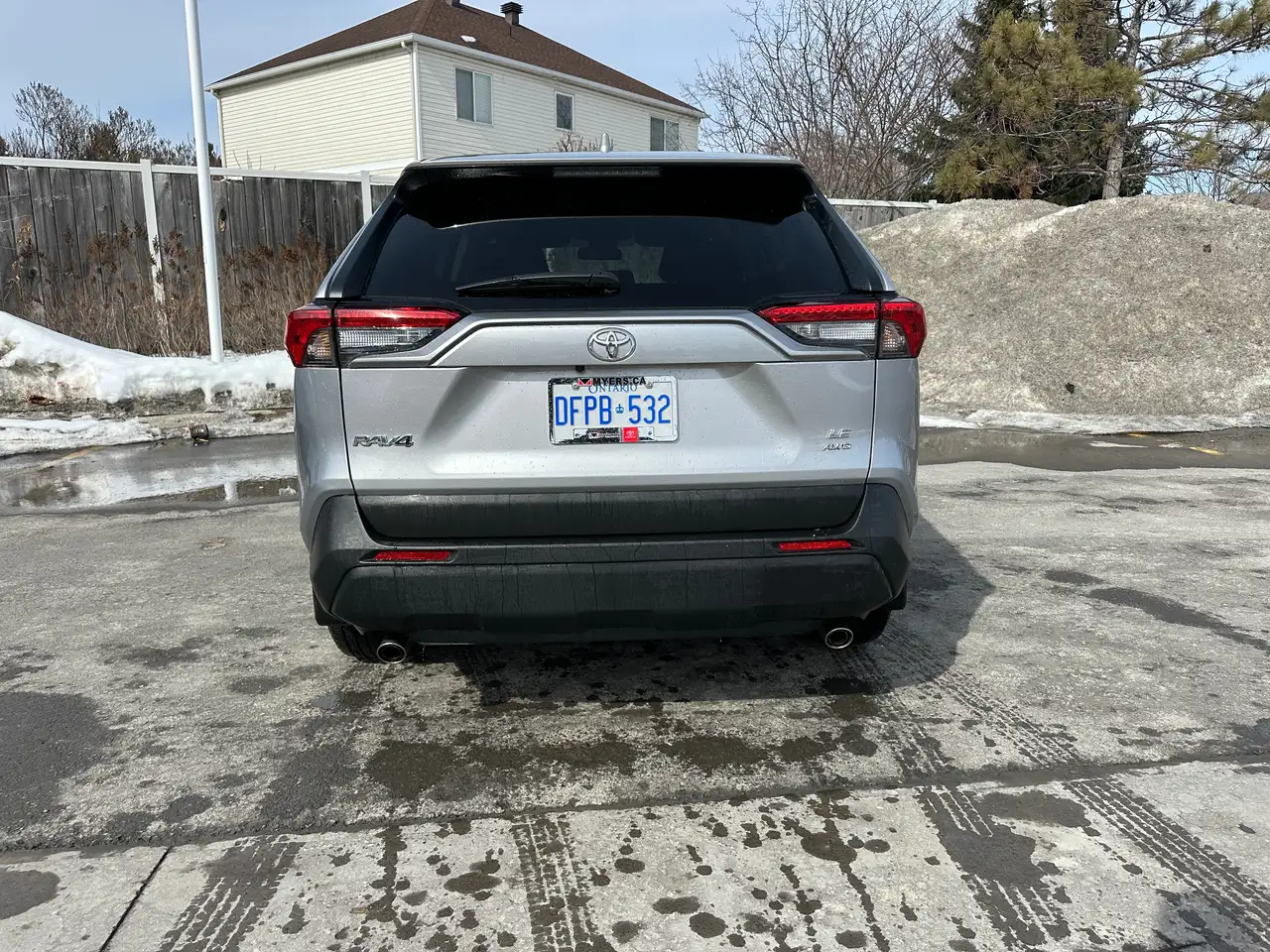 Toyota RAV 4 снимка Toyota RAV 4