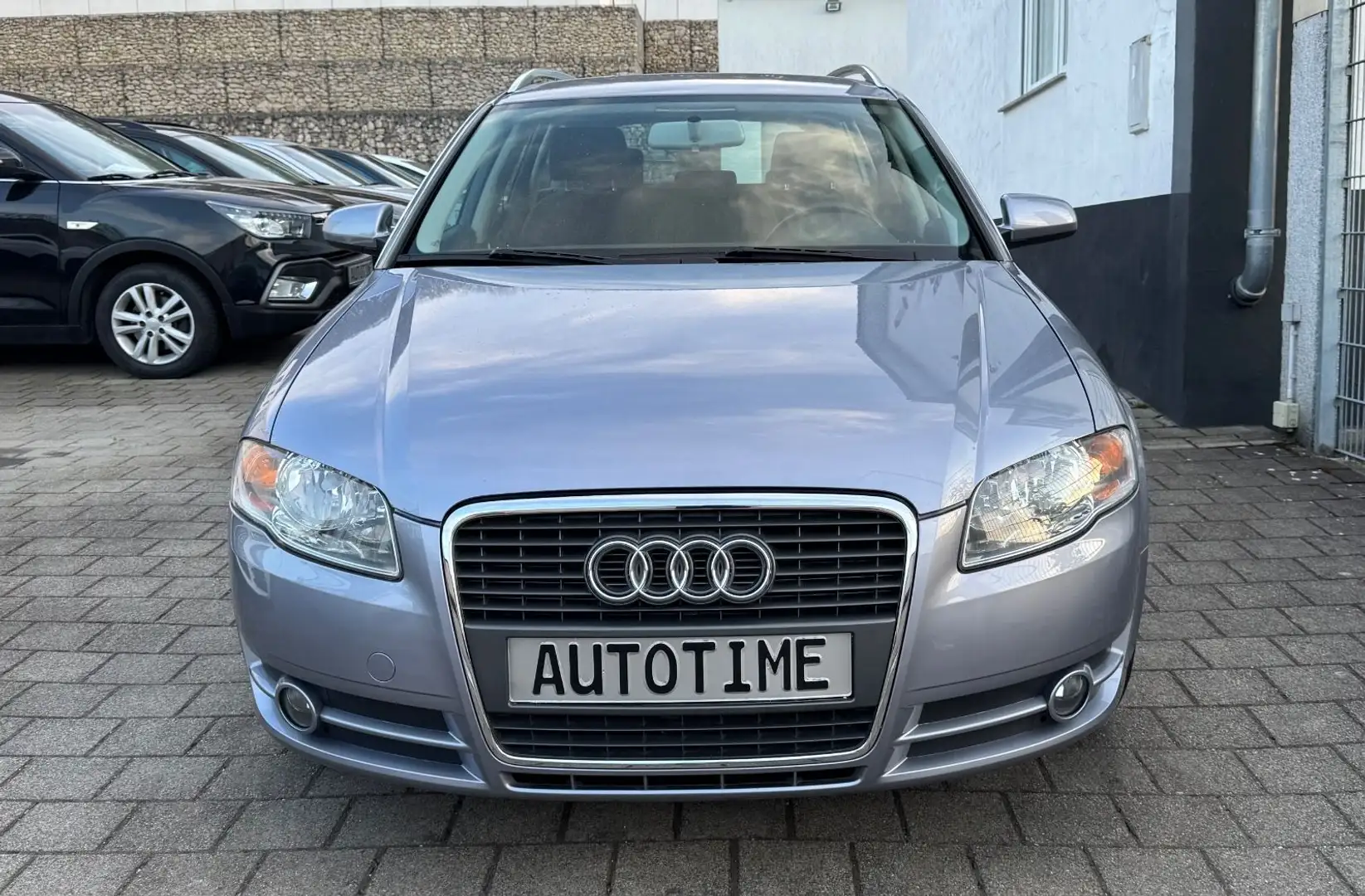 Audi A4 Avant 2.0|AUT.|SHZ|1.HAND|TOP! Gümüş rengi - 2