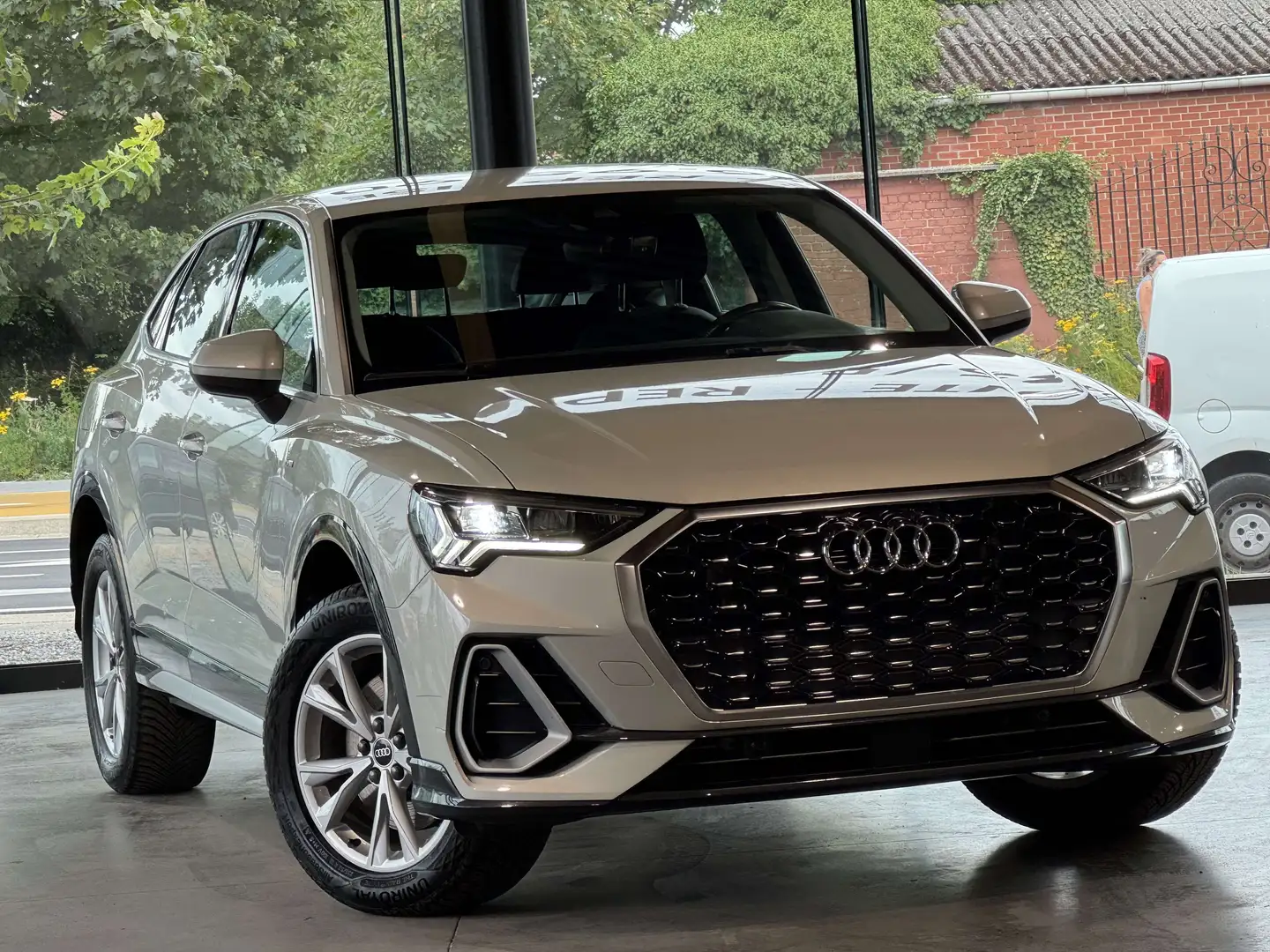 Audi Q3 SPORTBACK PHEV 45 TFSIe/S LINE/BOITE AUTO/FULLOPTS Vert - 2