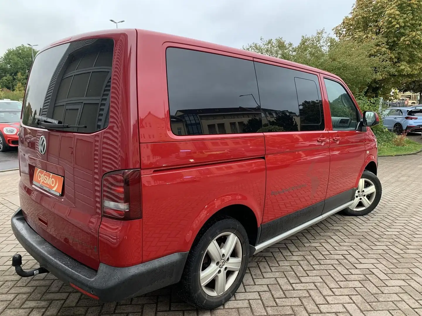 Volkswagen T5 Multivan PanAmericana 4Motion+AHK+NAVI+XENON Rot - 2