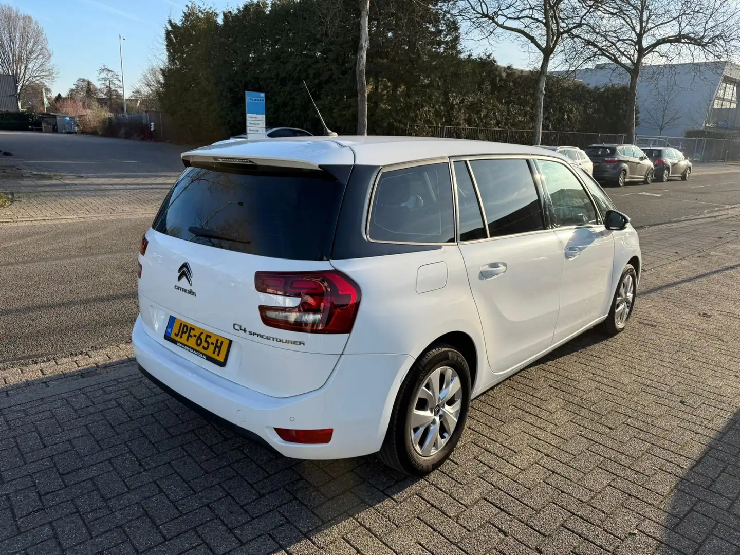 Citroen Grand C4 SpaceTourer 1.2 PureTech Feel 7 Persoons, Navi, 12 mnd Garanti Blanc - 2