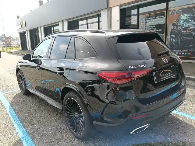 Mercedes-Benz GLC view 7