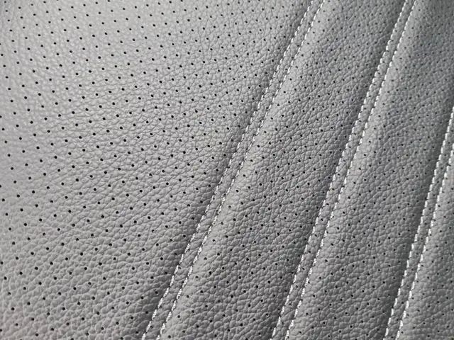 Mercedes-Benz GLC view 14