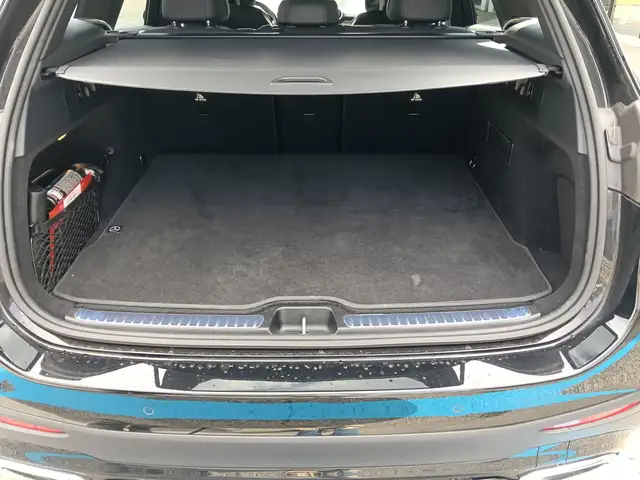 Mercedes-Benz GLC view 24