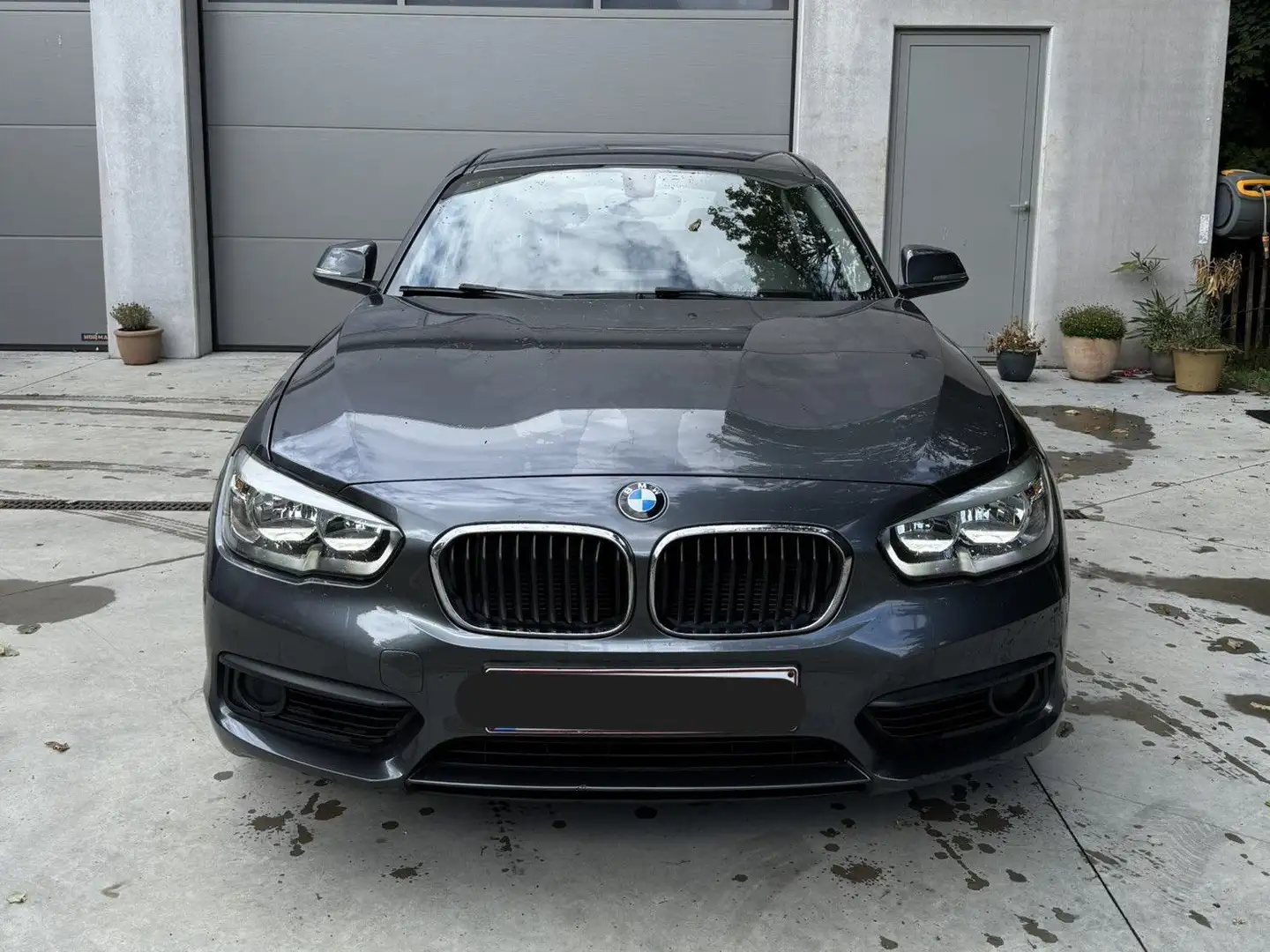 BMW 116 116d EfficientDynamics Edition Grijs - 1