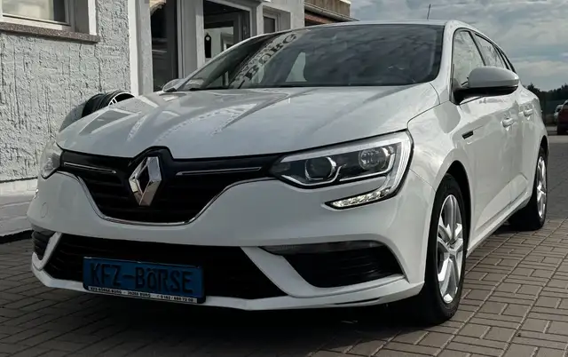 Renault Megane IV Grandtour Play