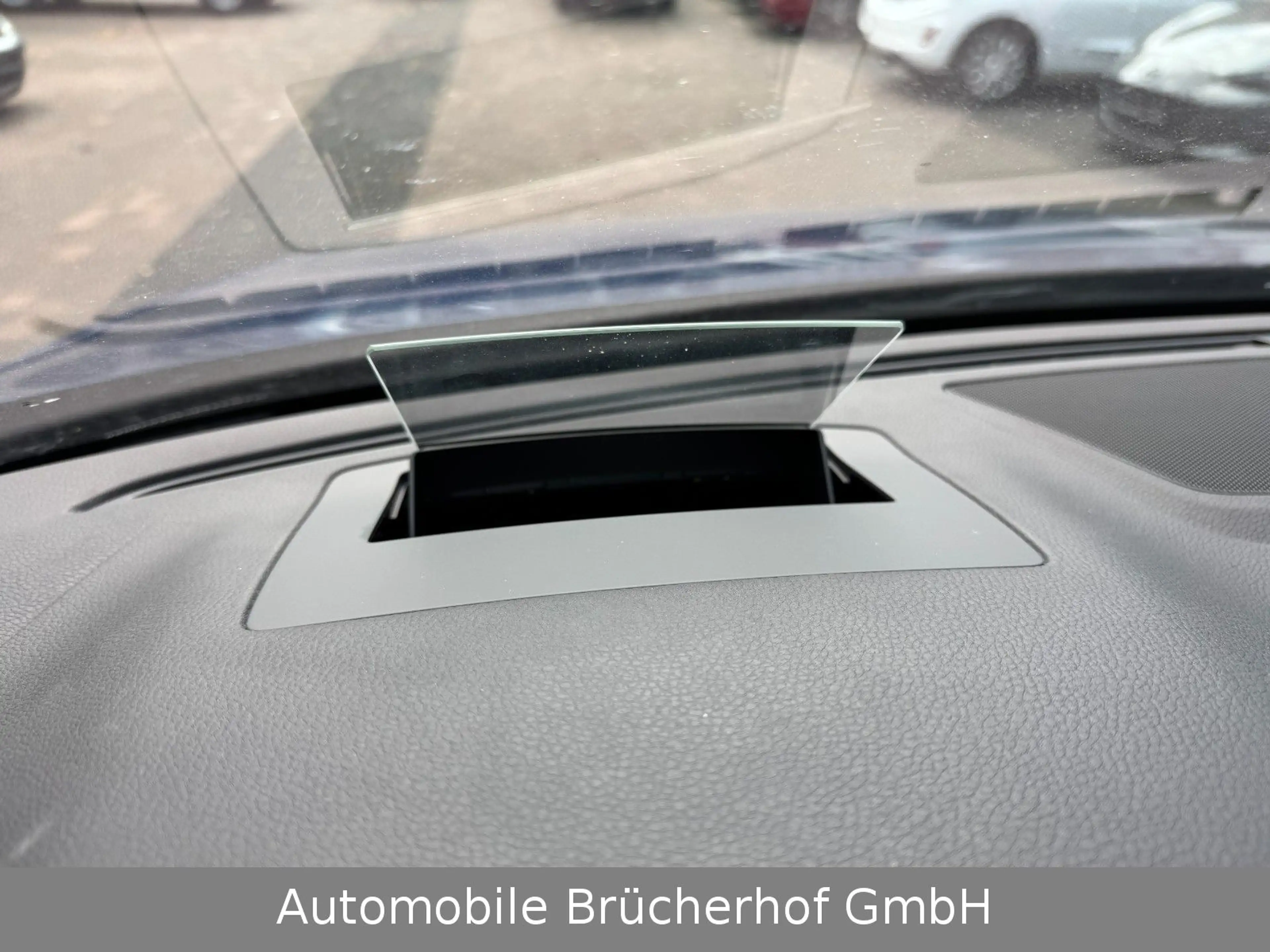 Volkswagen Passat Variant R-Line/Navi+/IQ-Light/Kam/AHK/HUD — photo 12