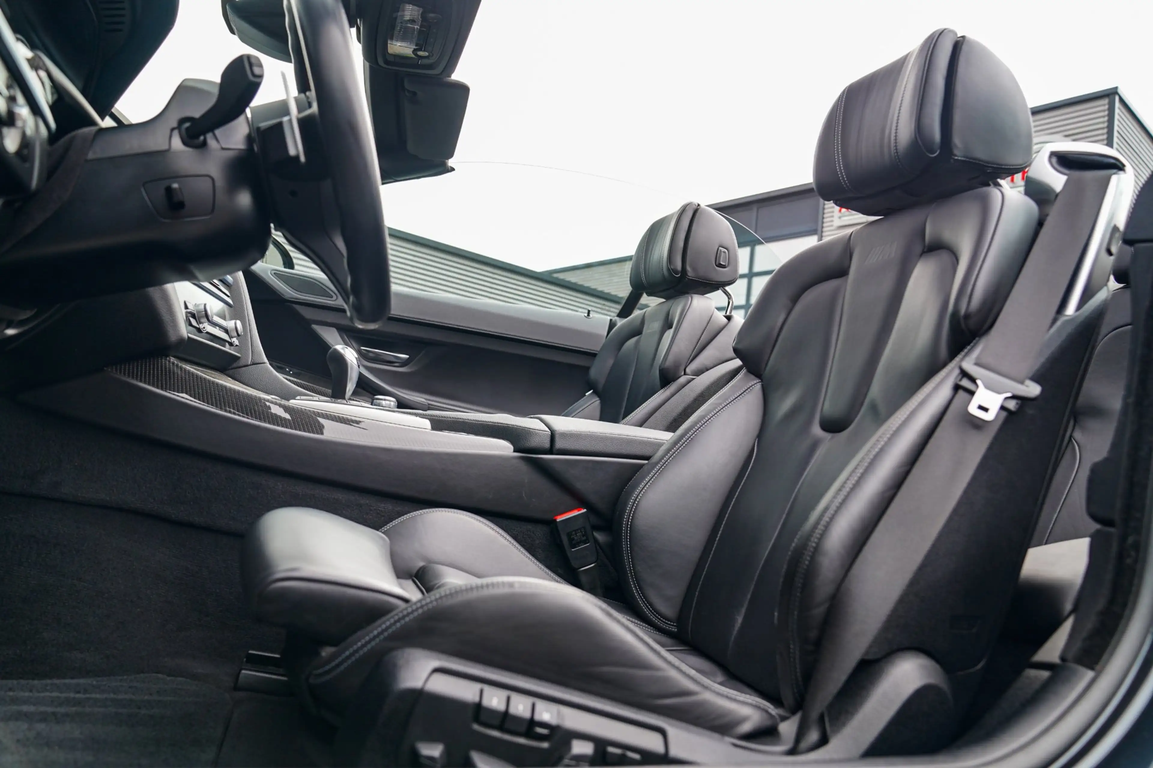 BMW M6 6-serie Cabrio | Carbon | 360 cam | Head up Displa — photo 30