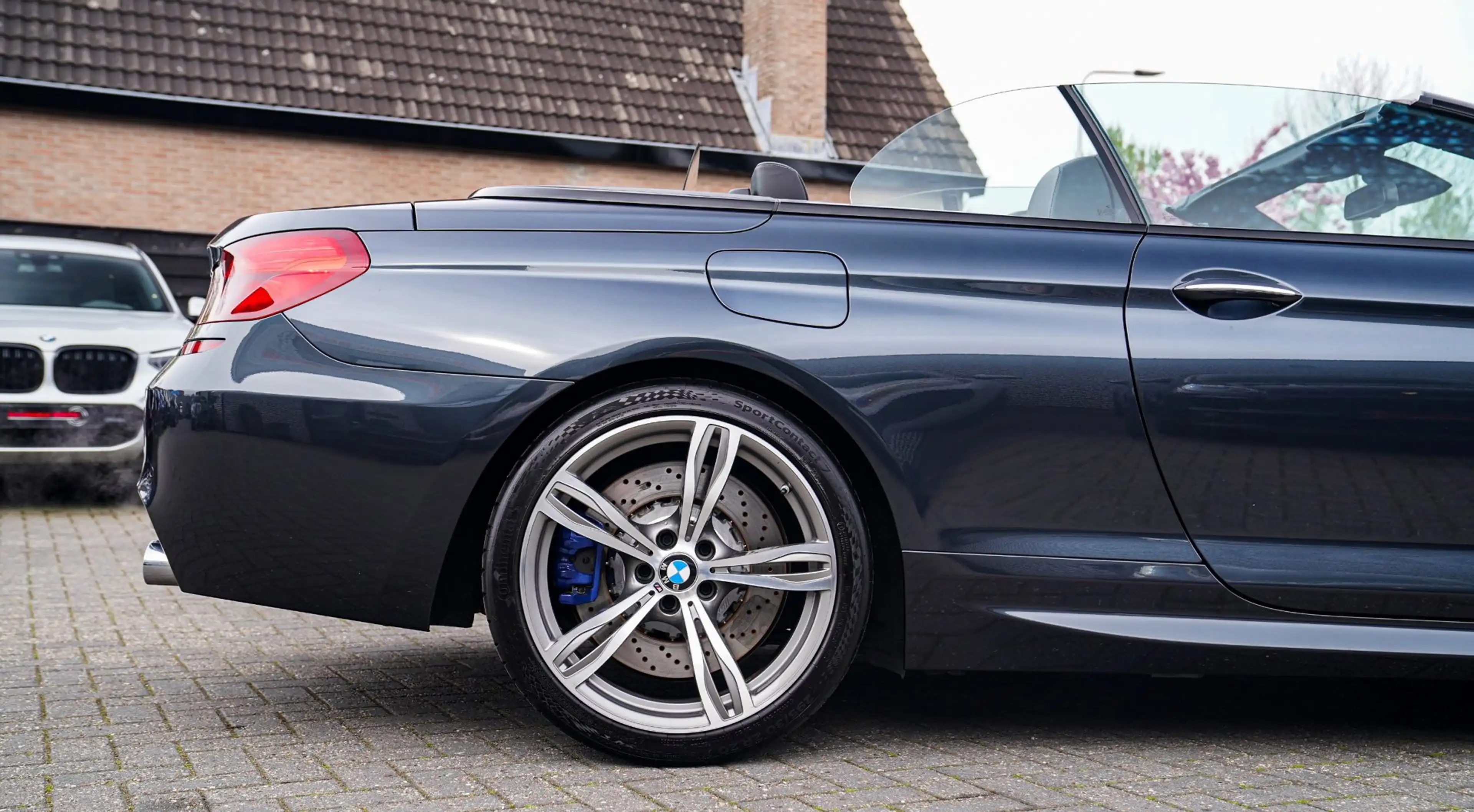 BMW M6 6-serie Cabrio | Carbon | 360 cam | Head up Displa — photo 13