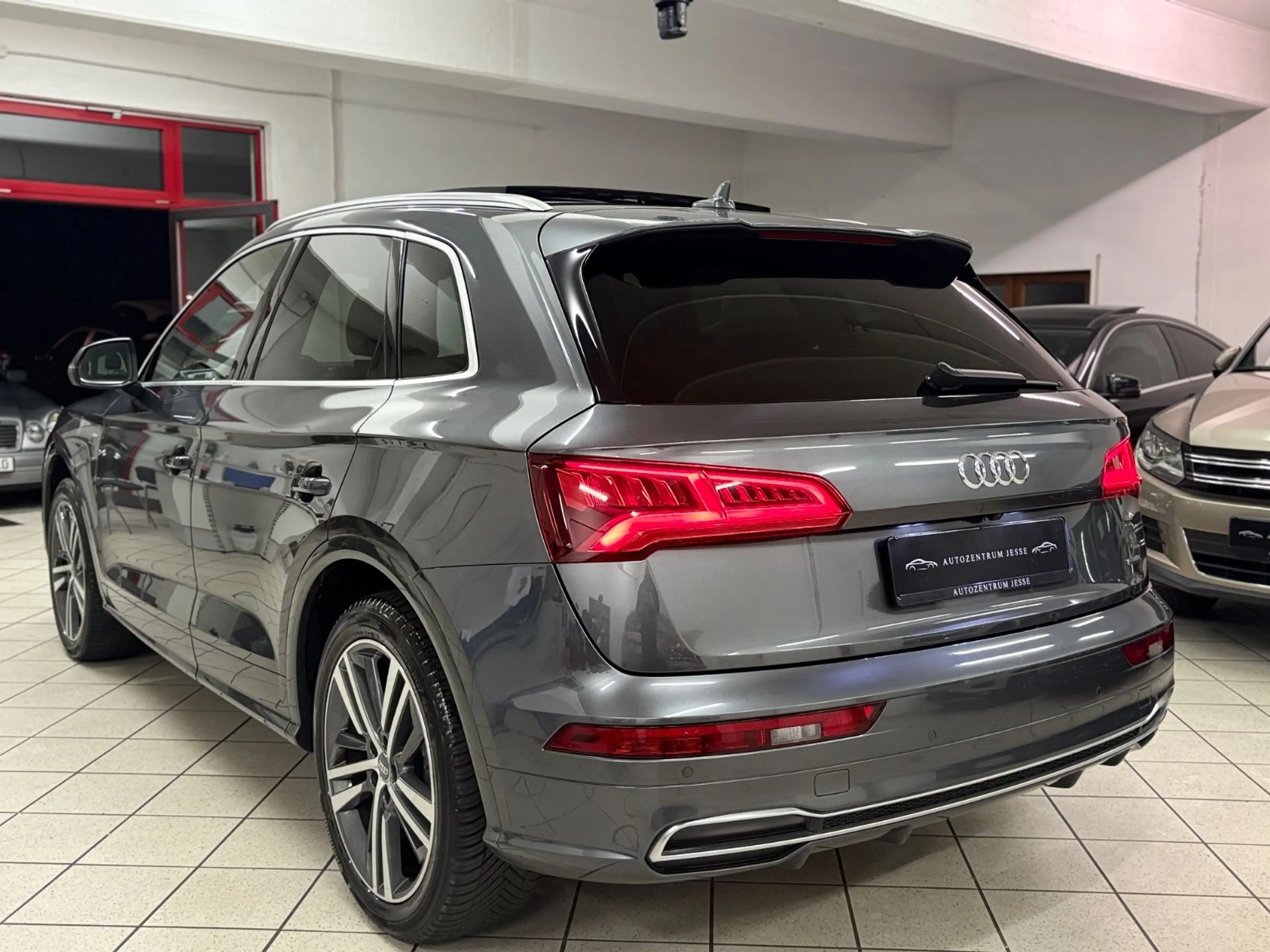 Audi Q5 50 TDI quattro sport *LED*Luft*20Zoll*S-Line* — photo 6