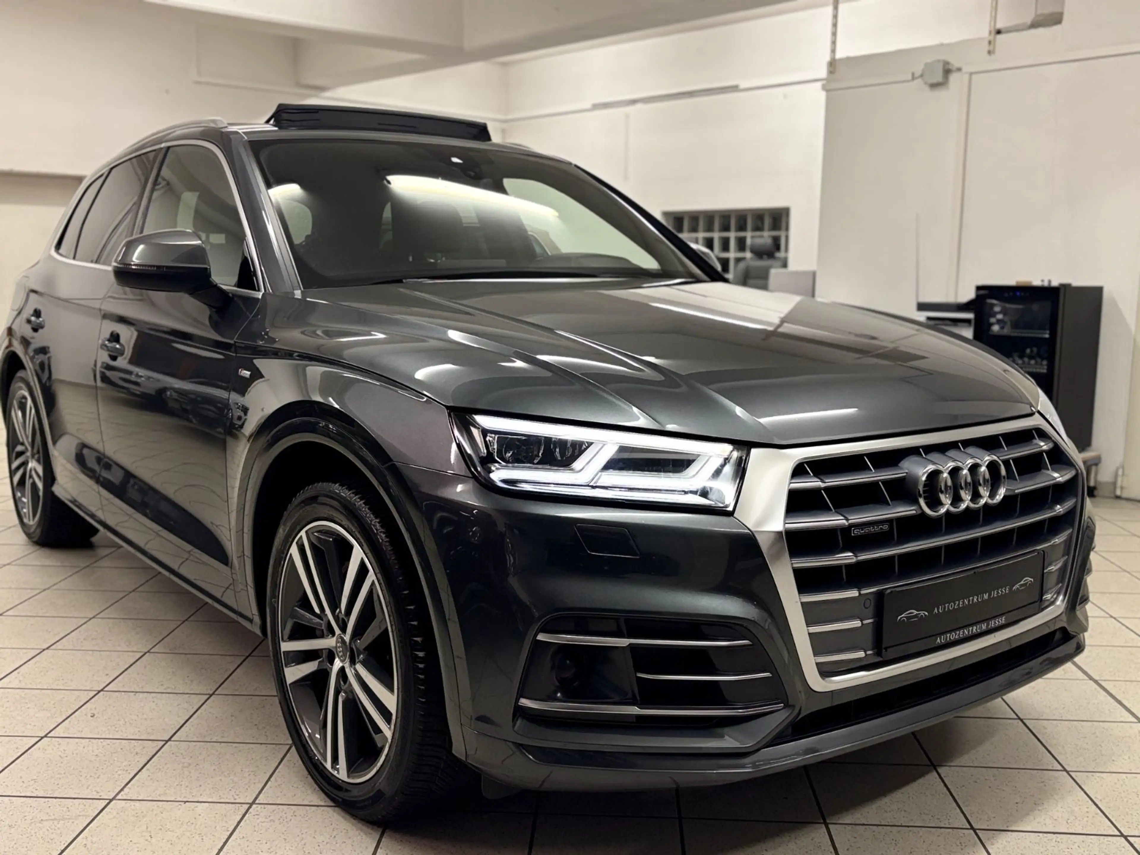 Audi Q5 50 TDI quattro sport *LED*Luft*20Zoll*S-Line* — photo 10