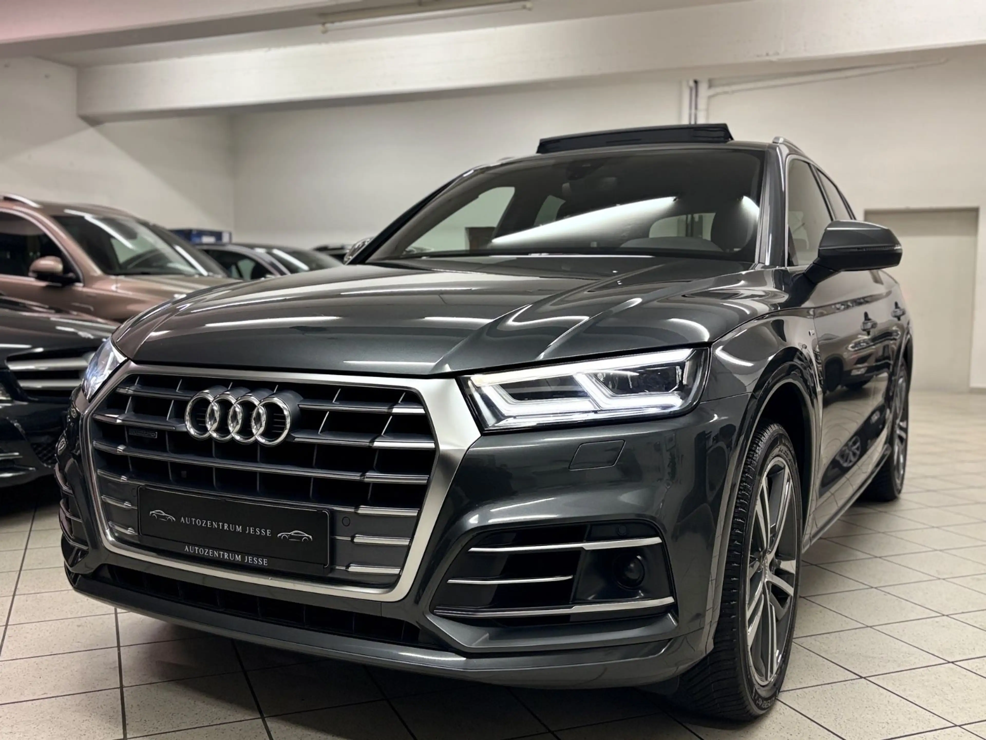 Audi Q5 50 TDI quattro sport *LED*Luft*20Zoll*S-Line* — photo 3