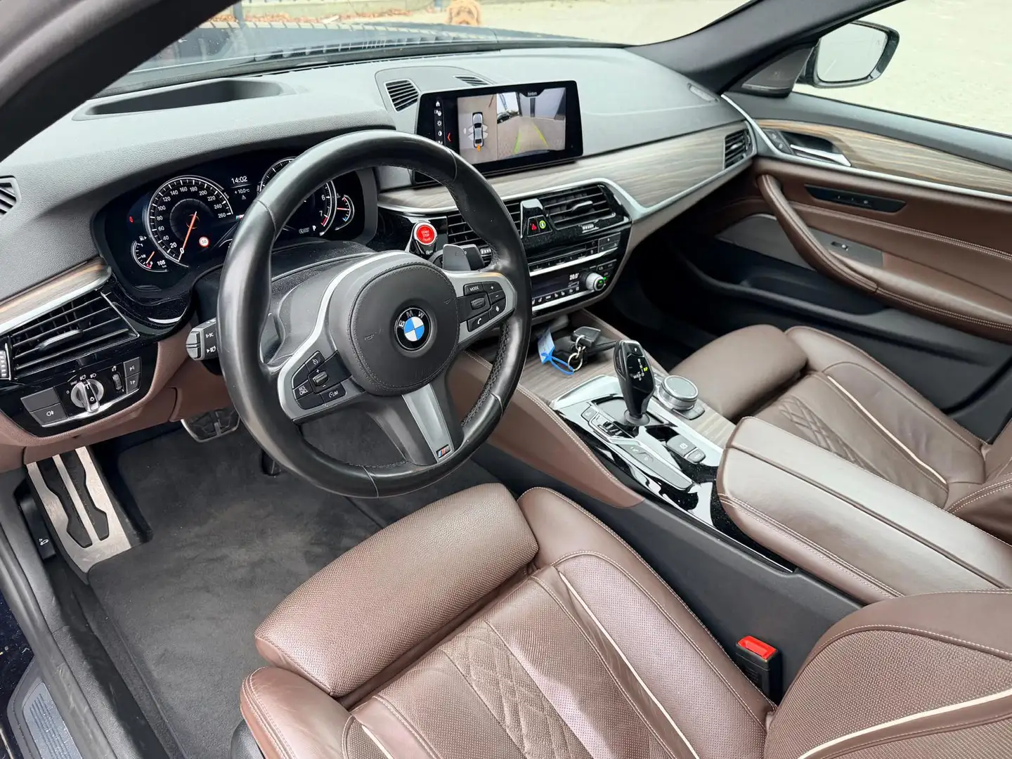 BMW M550 5-serie M550i xDrive High Executive Aut. | Schuif- Negro - 2
