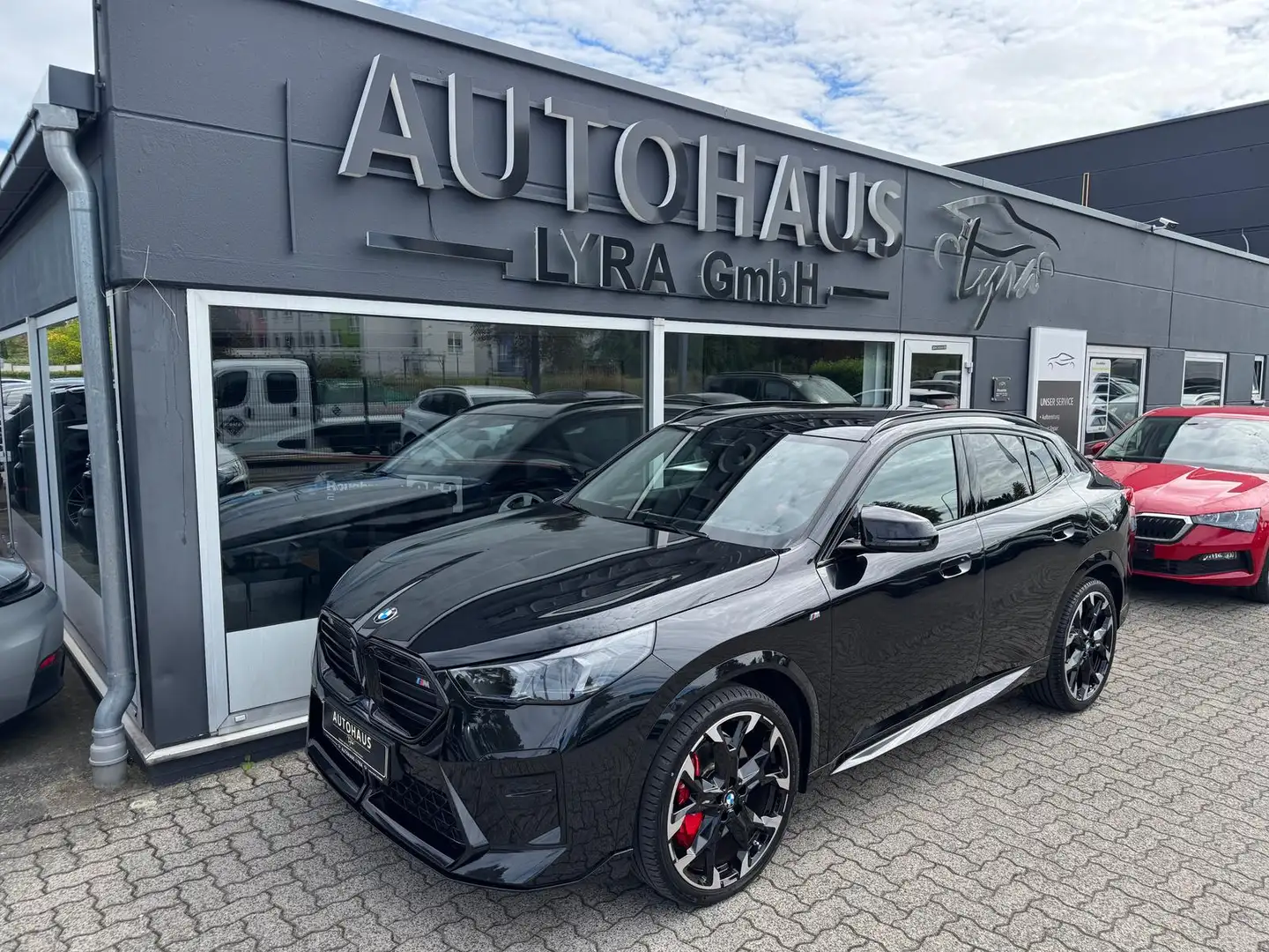 BMW X2 M35 i xDrive M-SPORT-PRO*LED*PANO*KAM*HUD*AHK Schwarz - 2