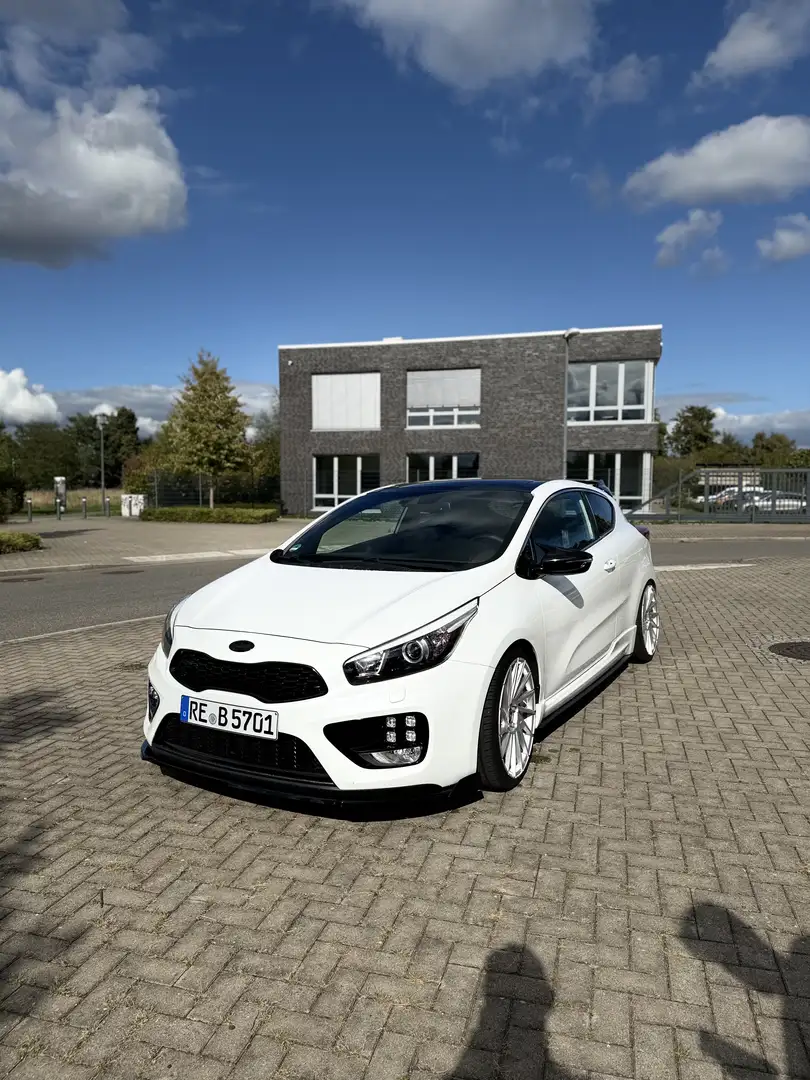 Kia ProCeed / pro_cee'd pro Ceed 1.6 T-GDI GT-Track - 1