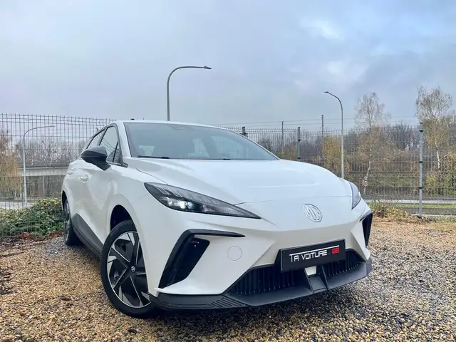 MG MG4 51 kWh Standard LED/CARPLAY/CLIM-AUTO/ACC/PDC
