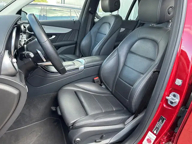 Mercedes-Benz 300 view 10