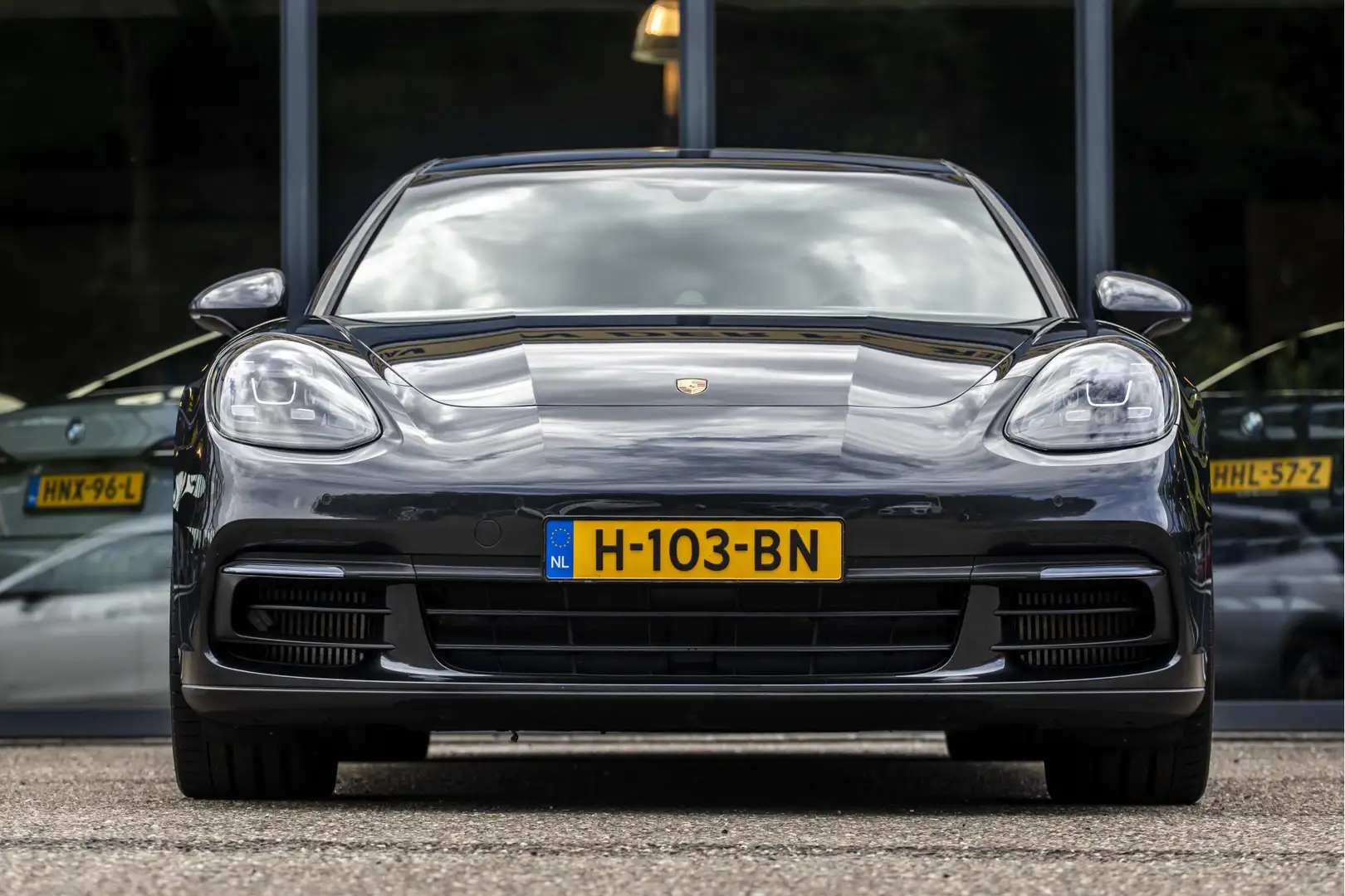Porsche Panamera Sport Turismo Sport Chrono 2.9 4 E-Hybrid Grijs - 2