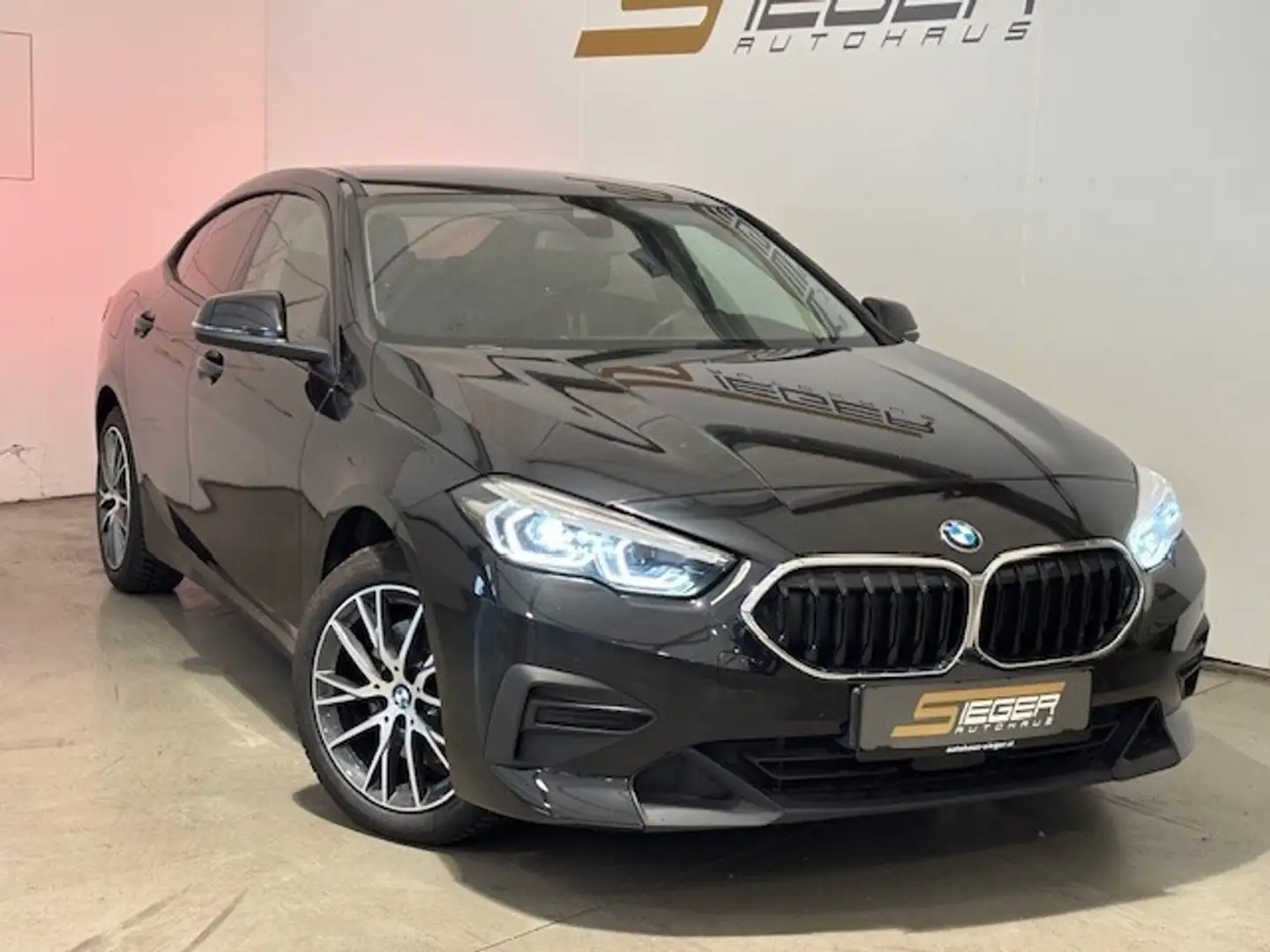 BMW 216 d Gran Coupe Aut. Schwarz - 2