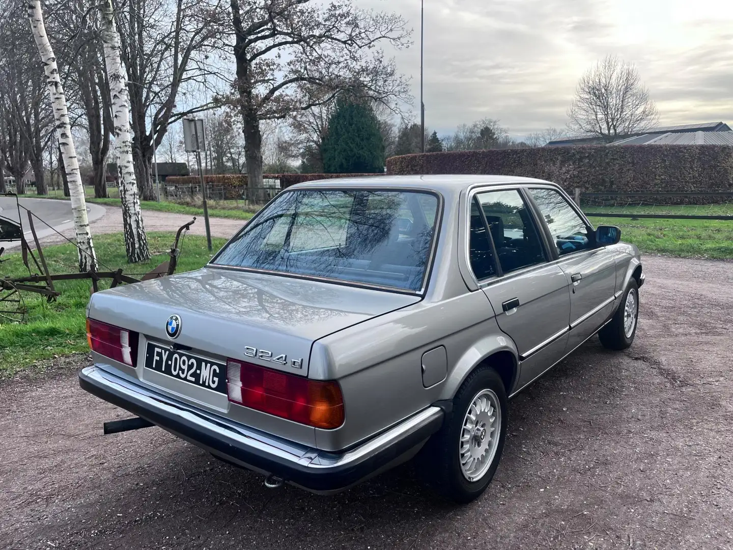 BMW 324 3-serie 324d - 2