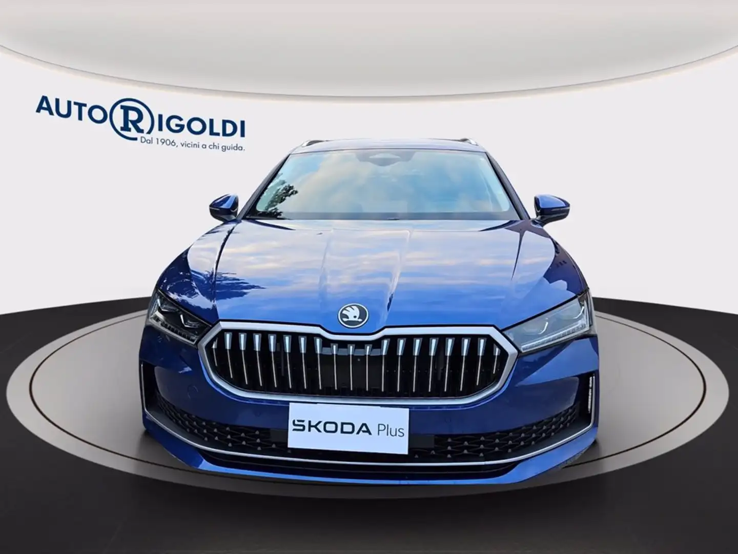 Skoda Superb wagon 2.0 tdi selection 150cv dsg Blu/Azzurro - 2