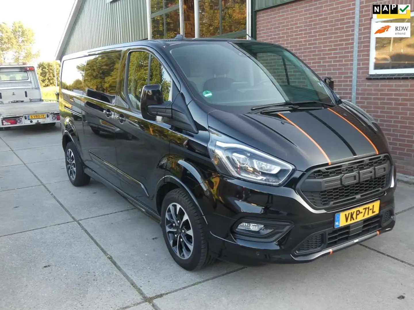 Ford Transit Custom 320 2.0 TDCI L2H1 Sport *dub.schuifdeur* Zwart - 1