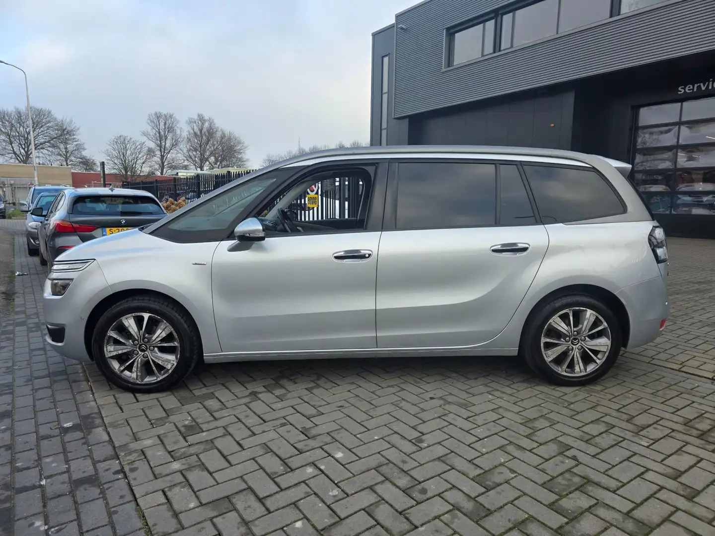 Citroen Grand C4 Picasso 1.2 PureTech Exclusive | 7p. | Met o.a. navigatie, Gris - 2