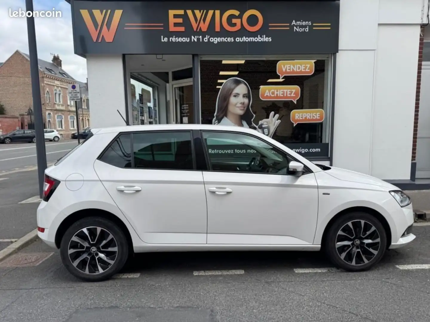 Skoda Fabia 1.0 TSI 95 DRIVE-125-ANS Blanco - 2