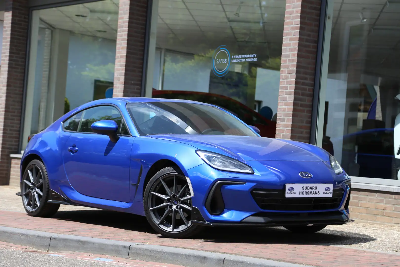 Subaru BRZ 2.4 Sport STI 234pk Navi LED Camera Milltek Modrá - 1