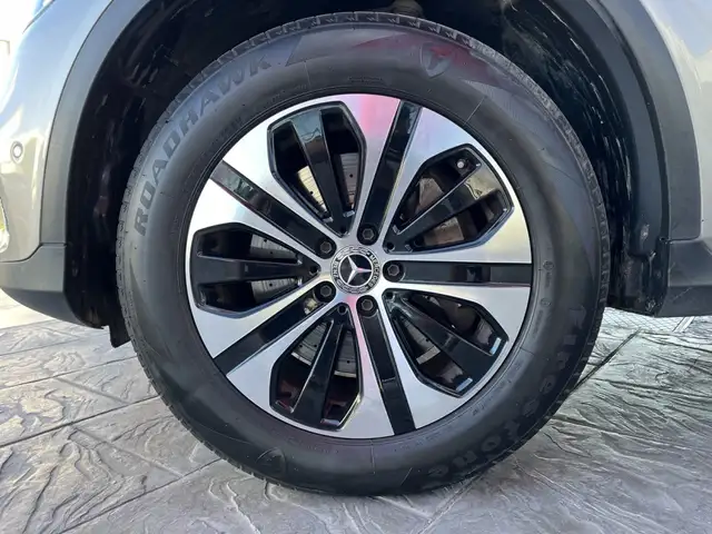 Mercedes-Benz GLC view 10