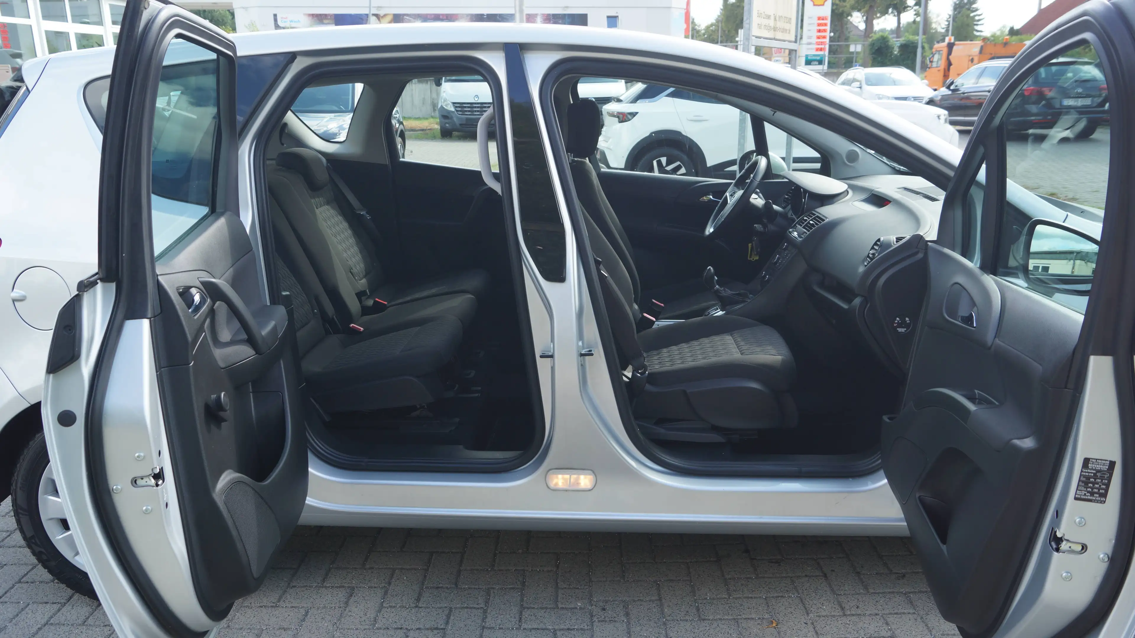 Opel Meriva 1.4L EcoTec Active ! erst 15500 km ! — photo 8