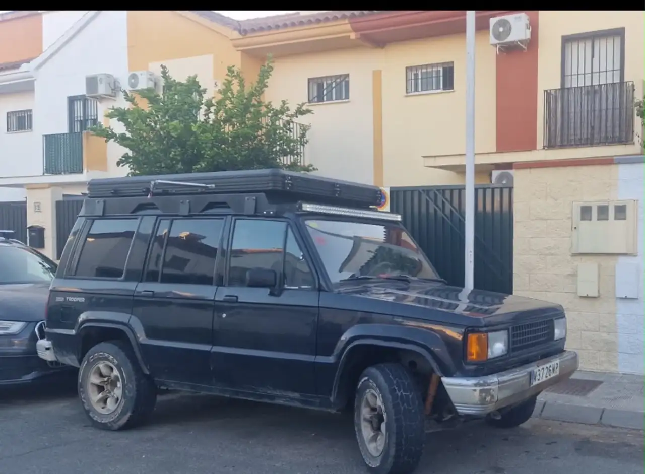 Isuzu Trooper TD 5P Largo, foto 4